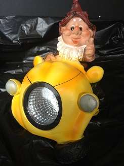 RASTA !!! NEW SOLAR POWER GARDEN DWARF CAR EDITION(27cm high/20cm long/17cm width//last one